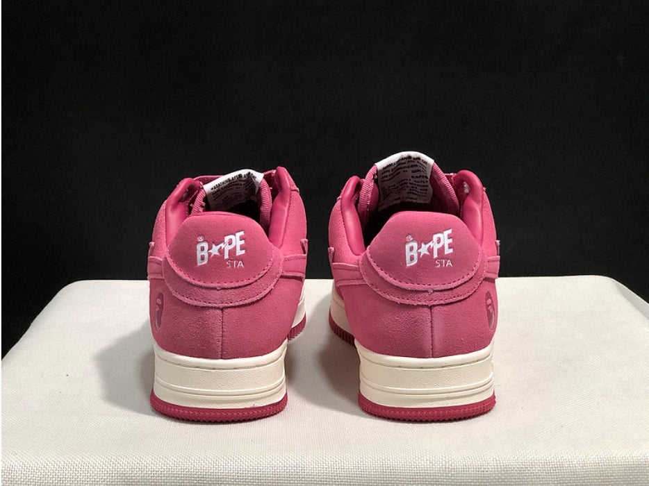 Les baskets sneakers Bape Sta incarnent un style emblématique et une tendance urbaine audacieuse.leur design distinctif.pas cher.le moins cher.