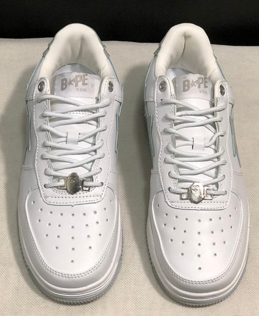 Les baskets sneakers Bape Sta incarnent un style emblématique et une tendance urbaine audacieuse.leur design distinctif.pas cher.le moins cher.