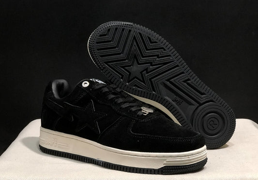 Les baskets sneakers Bape Sta incarnent un style emblématique et une tendance urbaine audacieuse.leur design distinctif.pas cher.le moins cher.