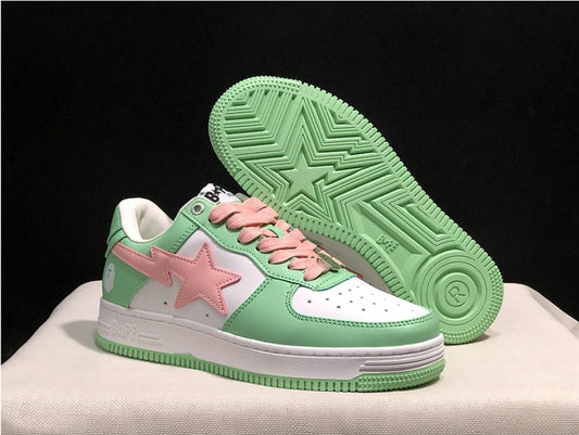 Les baskets sneakers Bape Sta incarnent un style emblématique et une tendance urbaine audacieuse.leur design distinctif.pas cher.le moins cher.