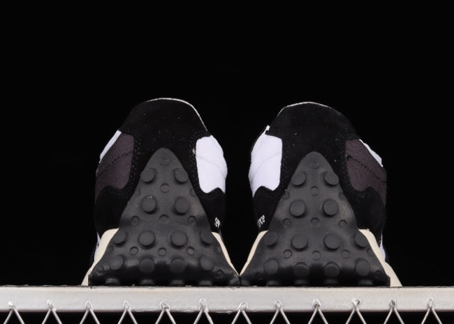 Les baskets New Balance allient style et confort. Leur design classique et leurs matériaux de haute qualité en font un choix idéal pour les amateurs de sneakers.pas cher. Le moins cher.