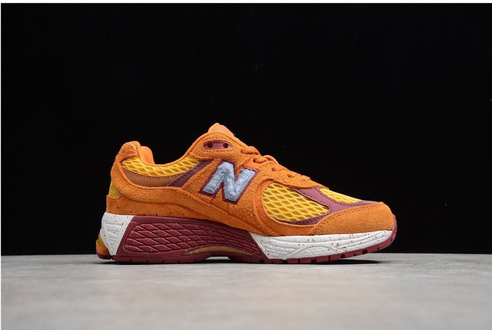 Les baskets New Balance allient style et confort. Leur design classique et leurs matériaux de haute qualité en font un choix idéal pour les amateurs de sneakers.pas cher. Le moins cher.