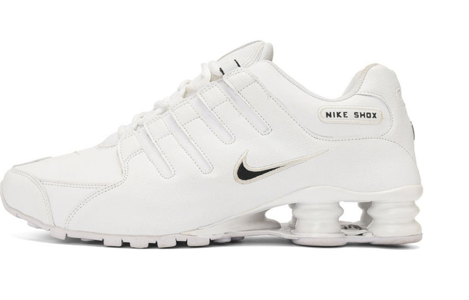 Les baskets Nike Shox NZ combinent style et performance pour les amateurs de mode et les athlètes.pas cher. Le moins cher.