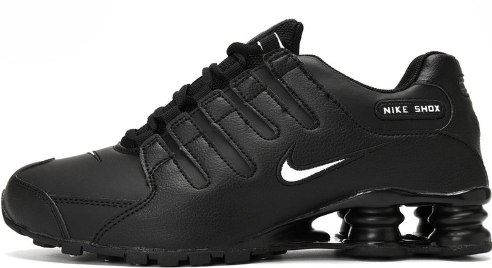 Les baskets Nike Shox NZ combinent style et performance pour les amateurs de mode et les athlètes.pas cher. Le moins cher.
