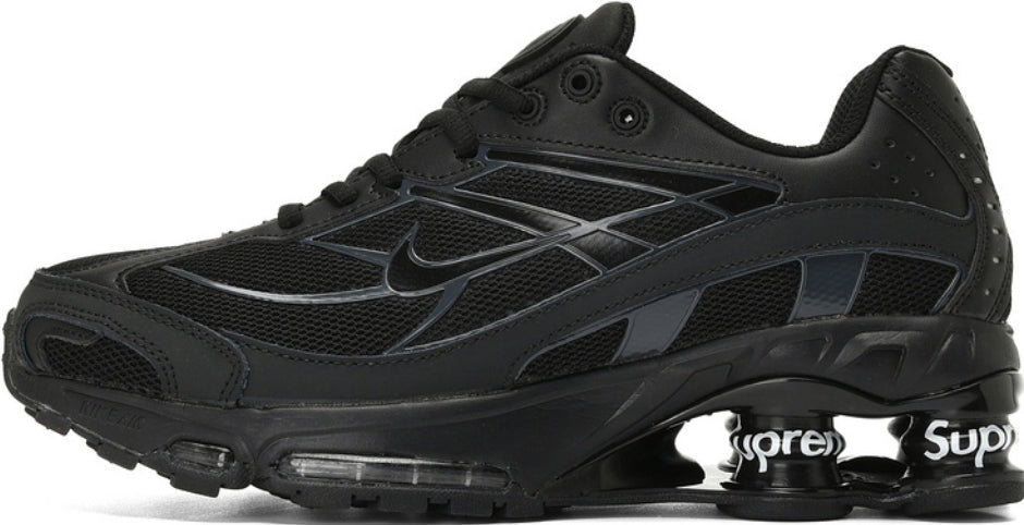 Les baskets Nike Shox Ride 2 Supreme X allient style audacieux et performance exceptionnelle. Pas cher. Le moins cher. Design sauvage