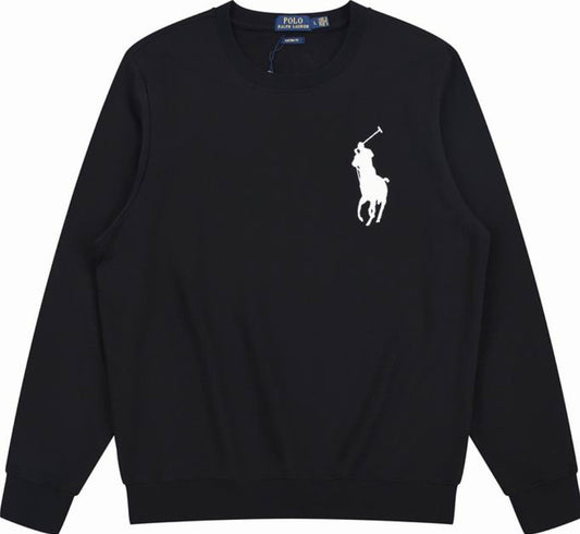 Le sweat Ralph Lauren allie performance et style. Son design élégant et sa qualité supérieure le rendent indispensable pour les amateurs de mode. Fabriqué avec des matériaux de qualité, ce sweat offre un confort optimal et un look raffiné.