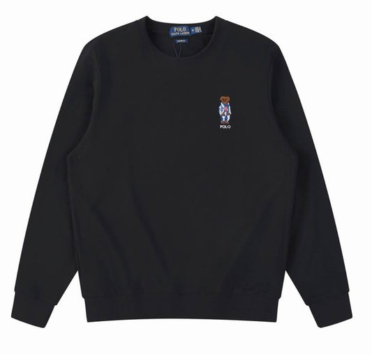 Le sweat Ralph Lauren allie performance et style. Son design élégant et sa qualité supérieure le rendent indispensable pour les amateurs de mode.