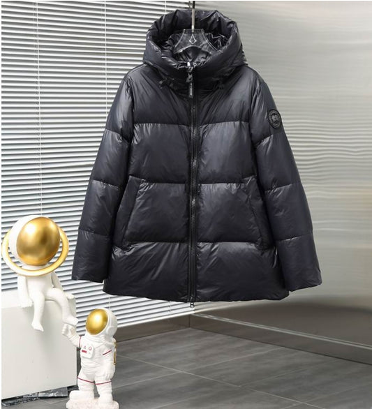 Les doudounes Canada Goose allient élégance et chaleur pour offrir une protection optimale contre le froid. Leur design sophistiqué et leurs matériaux de haute qualité. Pas cher. Le moins cher.