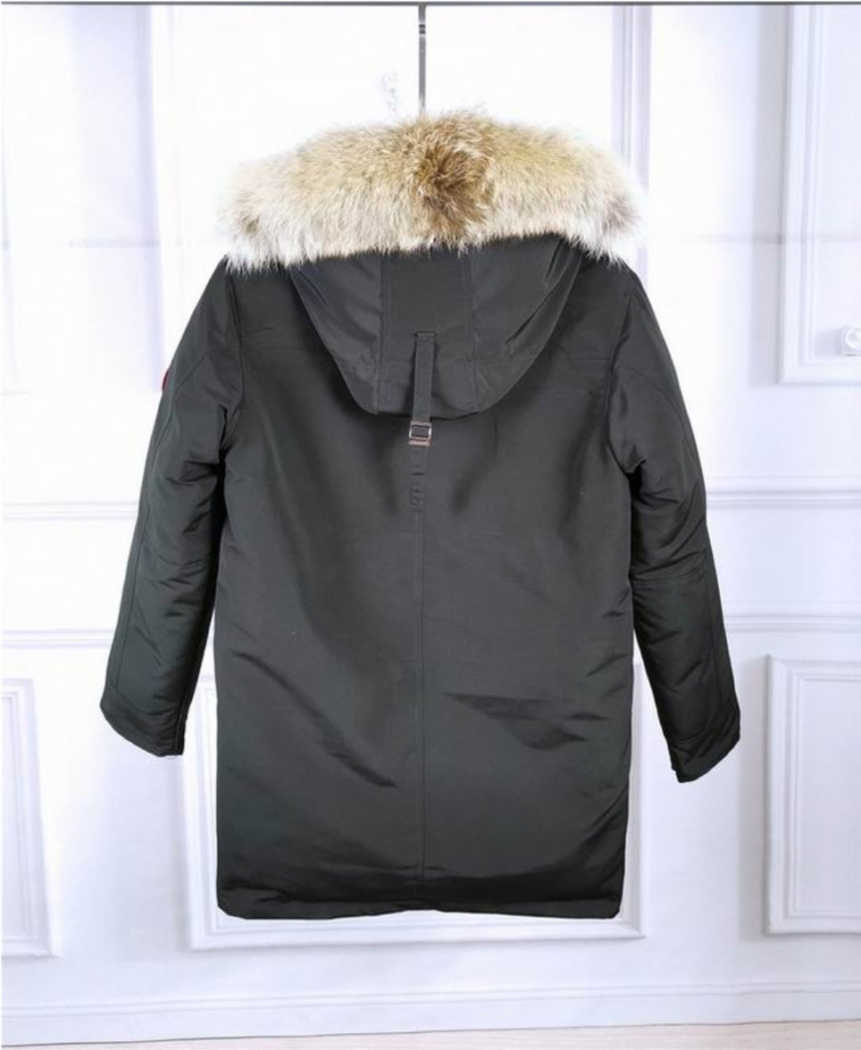 Les doudounes Canada Goose allient élégance et chaleur pour offrir une protection optimale contre le froid. Leur design sophistiqué et leurs matériaux de haute qualité. Pas cher. Le moins cher.