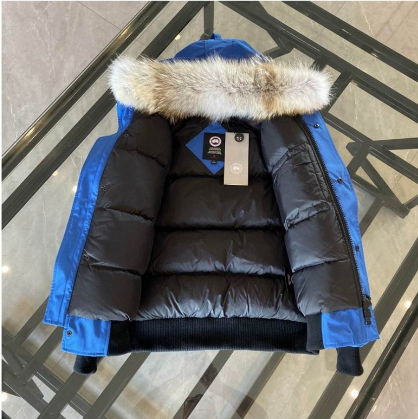 Les doudounes Canada Goose allient élégance et chaleur pour offrir une protection optimale contre le froid. Leur design sophistiqué et leurs matériaux de haute qualité. Pas cher. Le moins cher.
