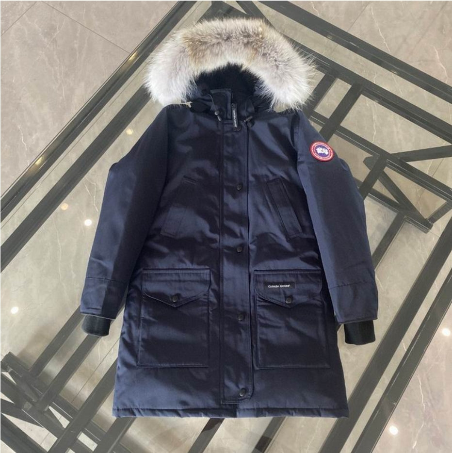 Les doudounes Canada Goose allient élégance et chaleur pour offrir une protection optimale contre le froid. Leur design sophistiqué et leurs matériaux de haute qualité. Pas cher. Le moins cher.