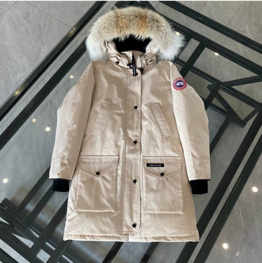 Les doudounes Canada Goose allient élégance et chaleur pour offrir une protection optimale contre le froid. Leur design sophistiqué et leurs matériaux de haute qualité. Pas cher. Le moins cher.