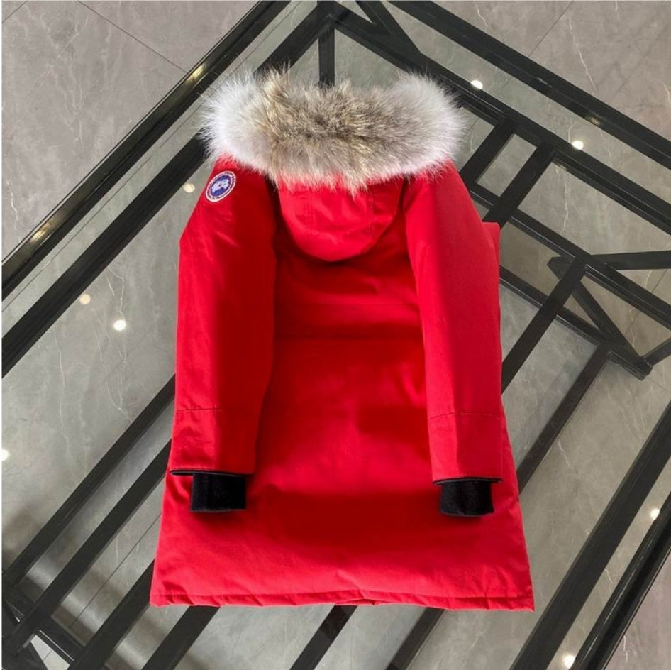 Les doudounes Canada Goose allient élégance et chaleur pour offrir une protection optimale contre le froid. Leur design sophistiqué et leurs matériaux de haute qualité. Pas cher. Le moins cher.