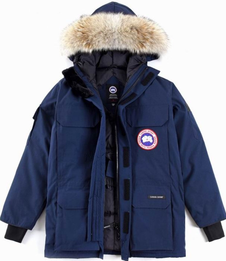 Les doudounes Canada Goose allient élégance et chaleur pour offrir une protection optimale contre le froid. Leur design sophistiqué et leurs matériaux de haute qualité. Pas cher. Le moins cher.