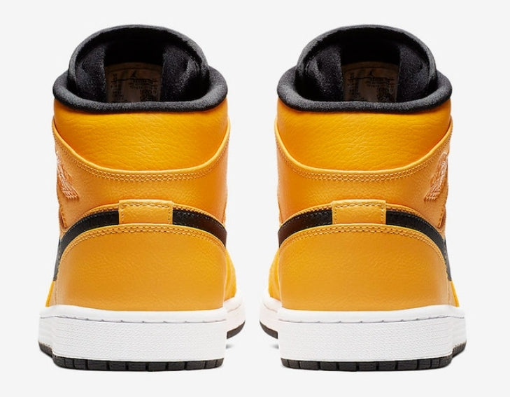 Les baskets Air Jordan 1 offrent un style iconique et une performance légendaire.

 leur design emblématique .pas cher. Le moins cher.