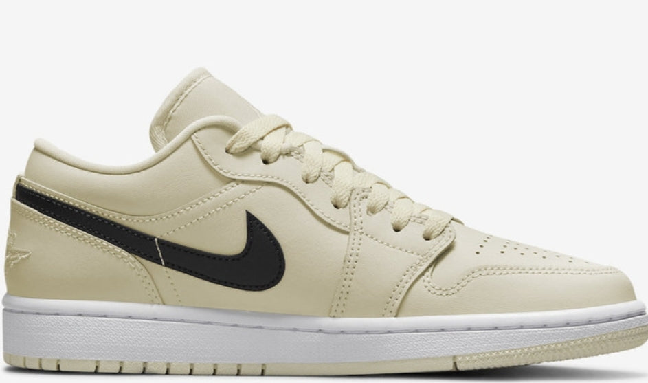 Les baskets Air Jordan 1 offrent un style iconique et une performance légendaire.

 leur design emblématique .pas cher. Le moins cher.