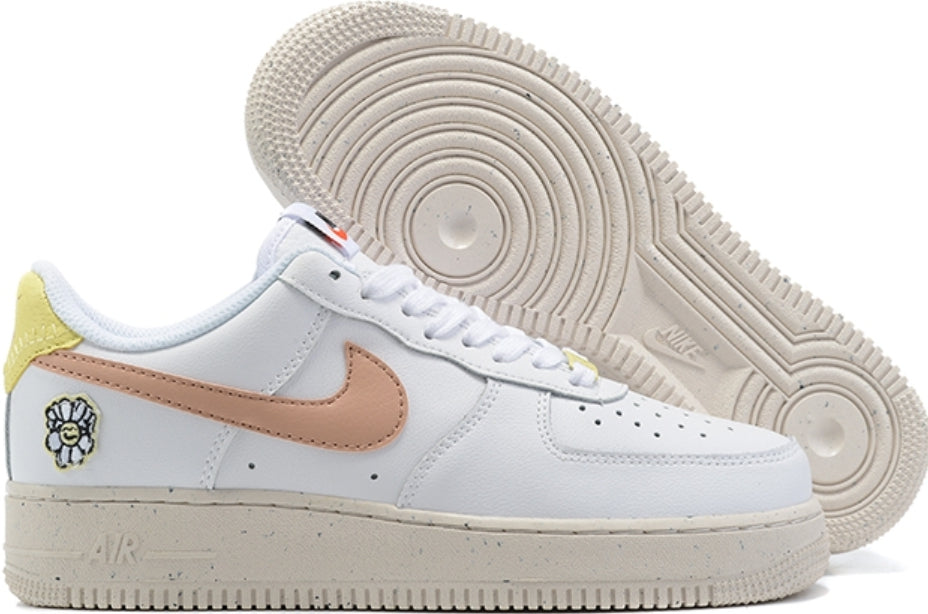 Les baskets Nike Air Force 1 combinent style et performance, offrant une expérience exceptionnelle.pas cher. Le moins cher.
