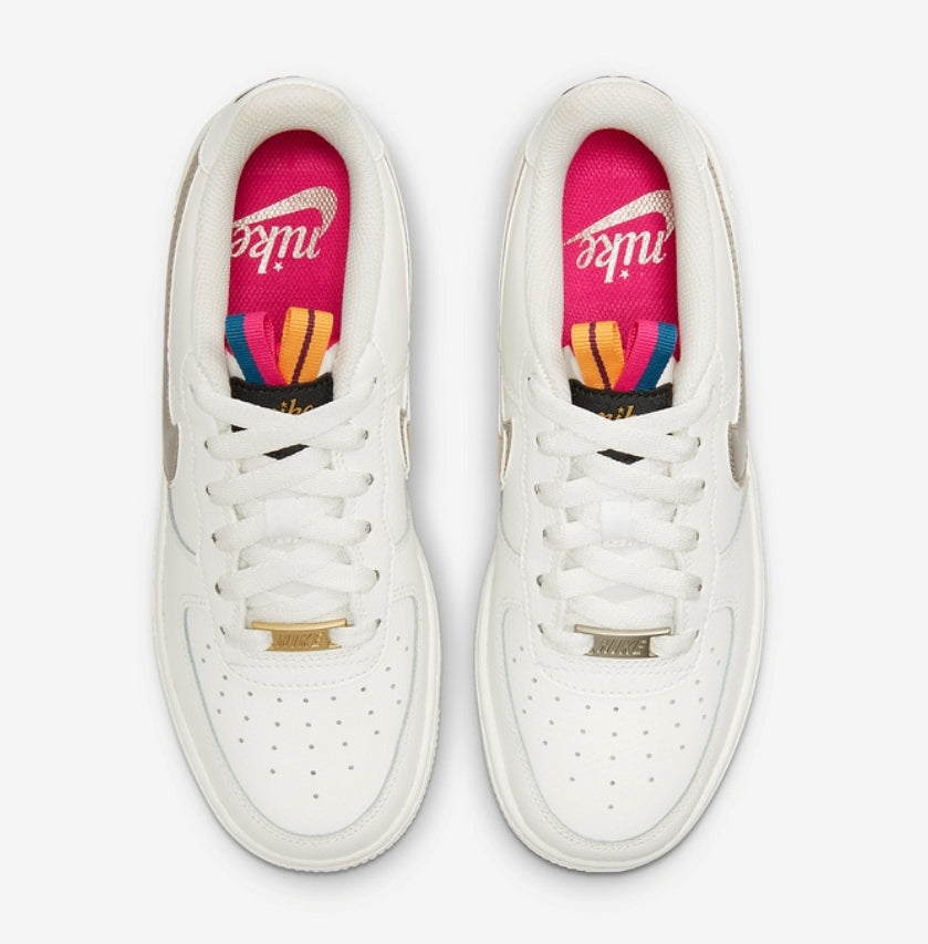 Les baskets Nike Air Force 1 combinent style et performance, offrant une expérience exceptionnelle.pas cher. Le moins cher.