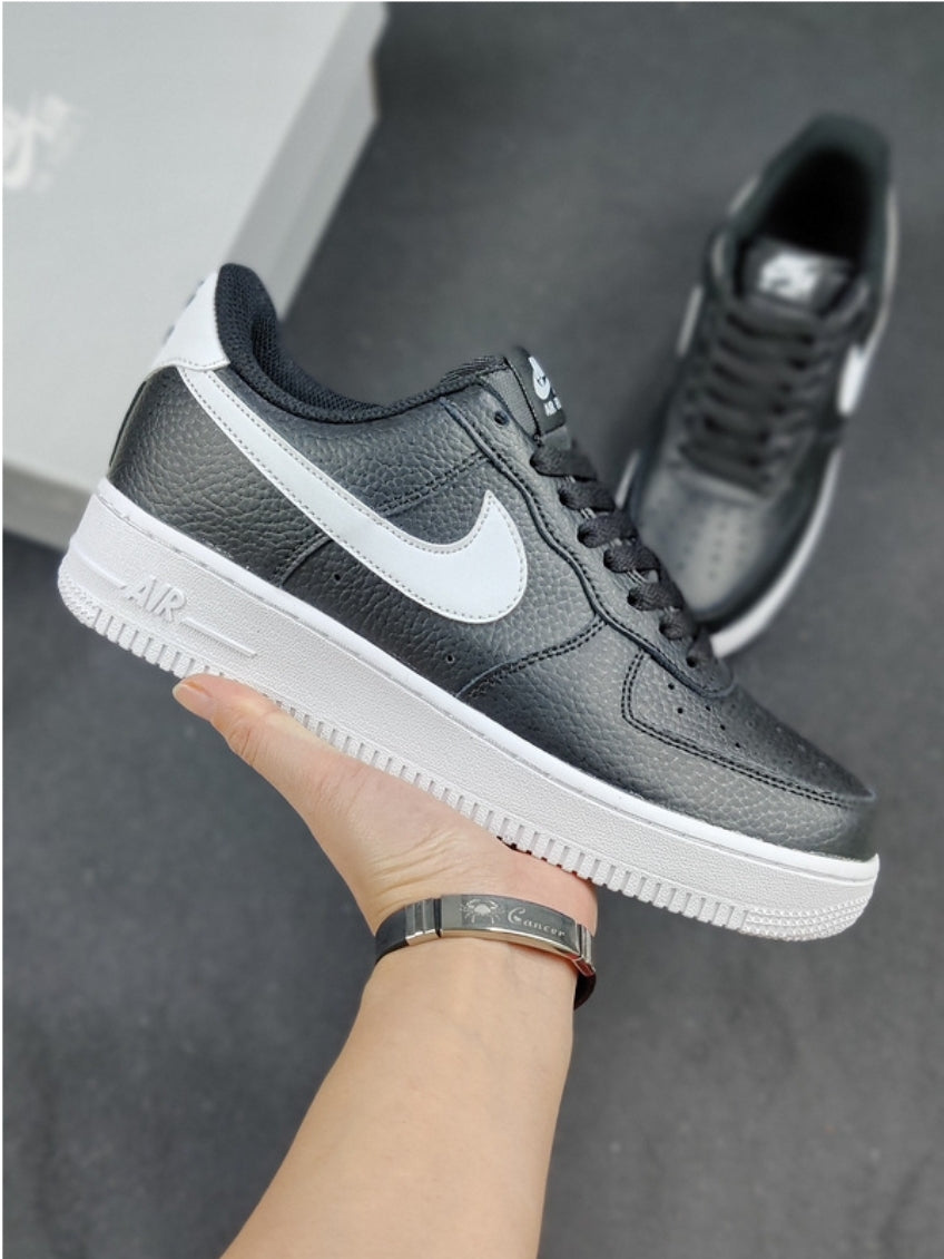 Les baskets Nike Air Force 1 combinent style et performance, offrant une expérience exceptionnelle.pas cher. Le moins cher.
