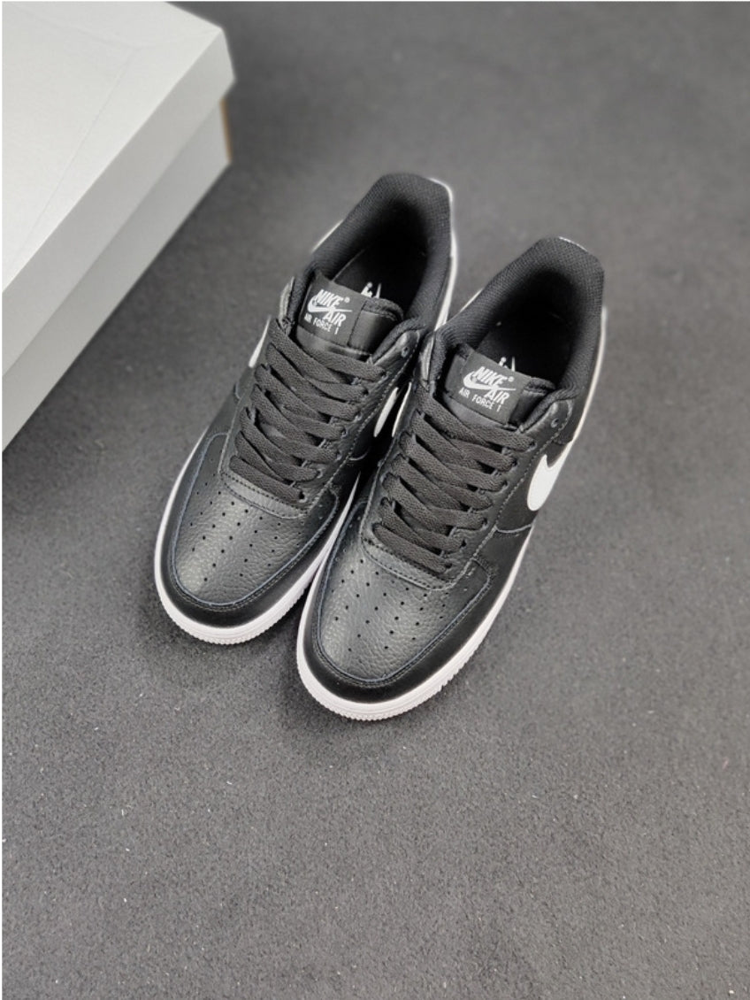 Les baskets Nike Air Force 1 combinent style et performance, offrant une expérience exceptionnelle.pas cher. Le moins cher.