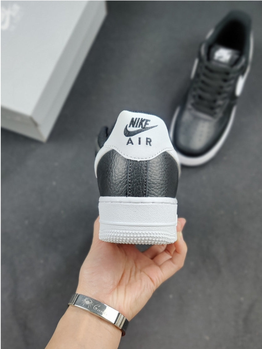 Les baskets Nike Air Force 1 combinent style et performance, offrant une expérience exceptionnelle.pas cher. Le moins cher.