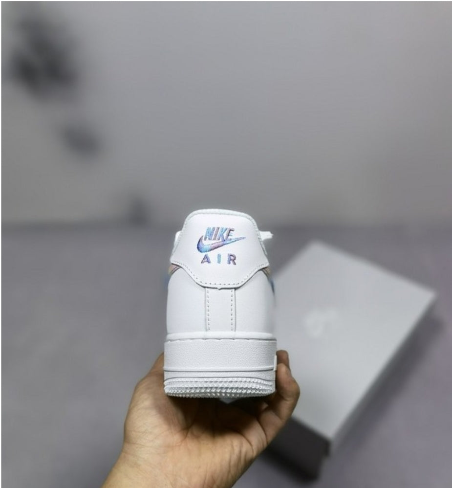 Les baskets Nike Air Force 1 combinent style et performance, offrant une expérience exceptionnelle.pas cher. Le moins cher.