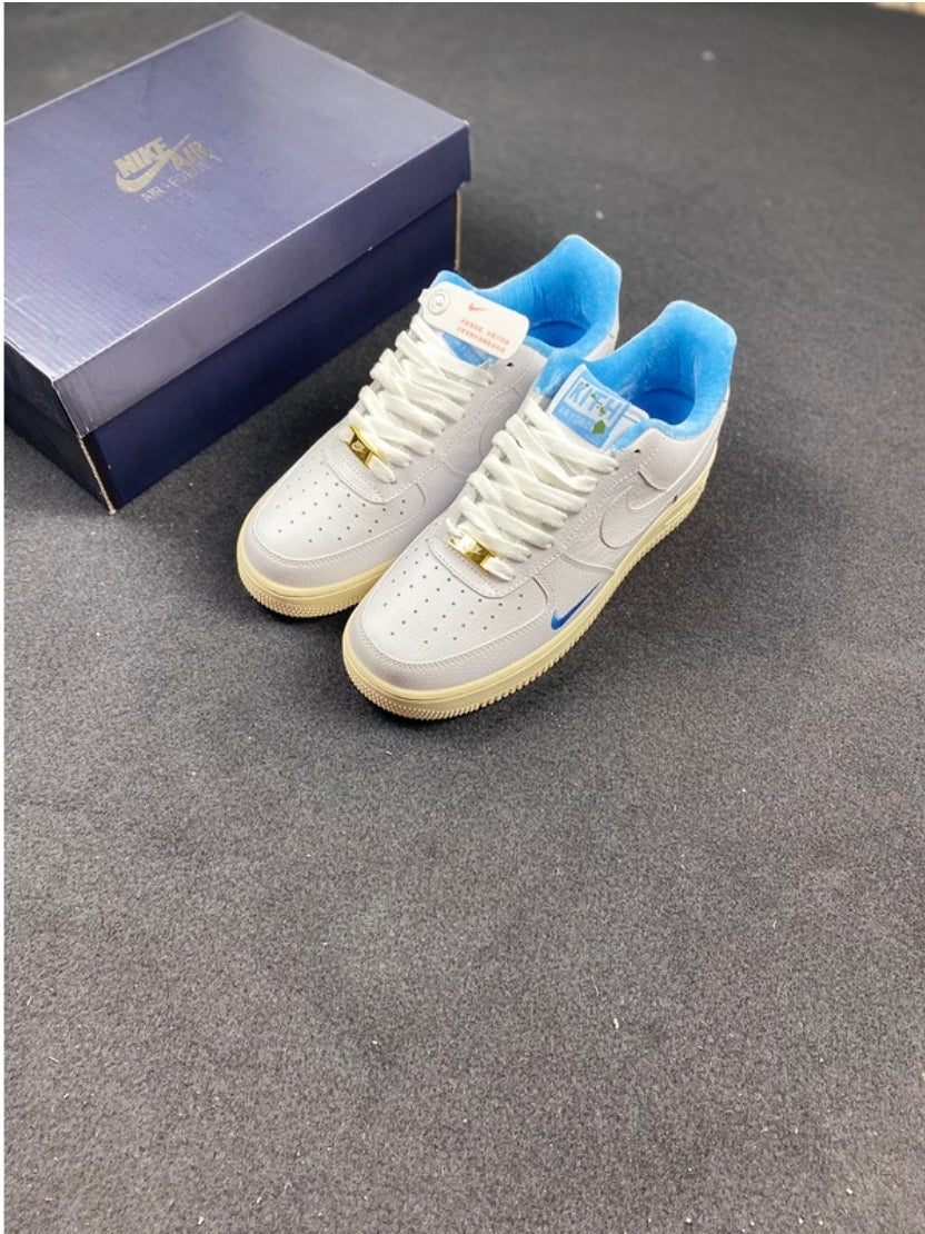 Les baskets Nike Air Force 1 combinent style et performance, offrant une expérience exceptionnelle.pas cher. Le moins cher.