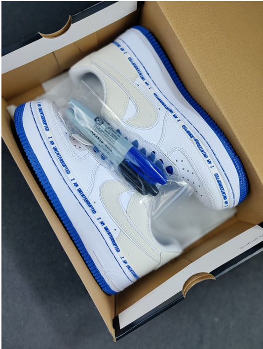 Les baskets Nike Air Force 1 combinent style et performance, offrant une expérience exceptionnelle.pas cher. Le moins cher.