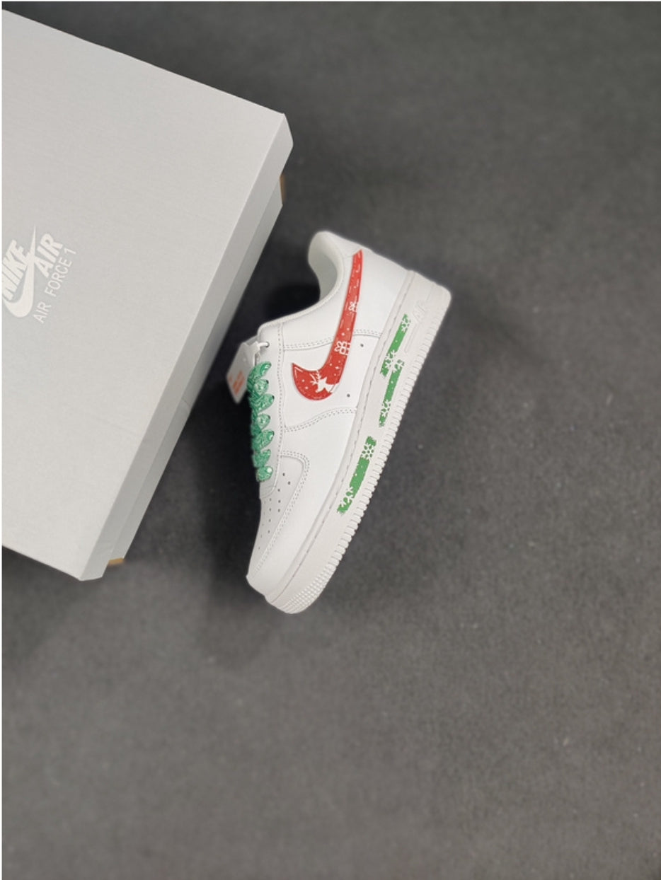 Les baskets Nike Air Force 1 combinent style et performance, offrant une expérience exceptionnelle.pas cher. Le moins cher.