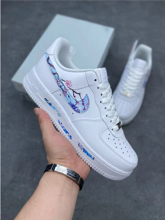 Les baskets Nike Air Force 1 combinent style et performance, offrant une expérience exceptionnelle.pas cher. Le moins cher.