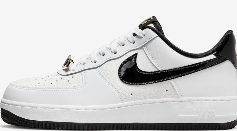 Les baskets Nike Air Force 1 combinent style et performance, offrant une expérience exceptionnelle.pas cher. Le moins cher.