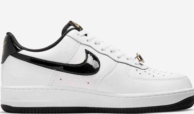 Les baskets Nike Air Force 1 combinent style et performance, offrant une expérience exceptionnelle.pas cher. Le moins cher.