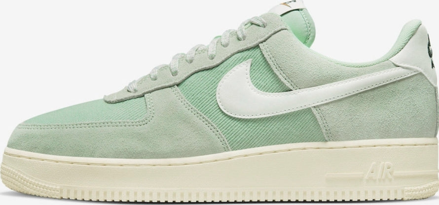 Les baskets Nike Air Force 1 combinent style et performance, offrant une expérience exceptionnelle.pas cher. Le moins cher.