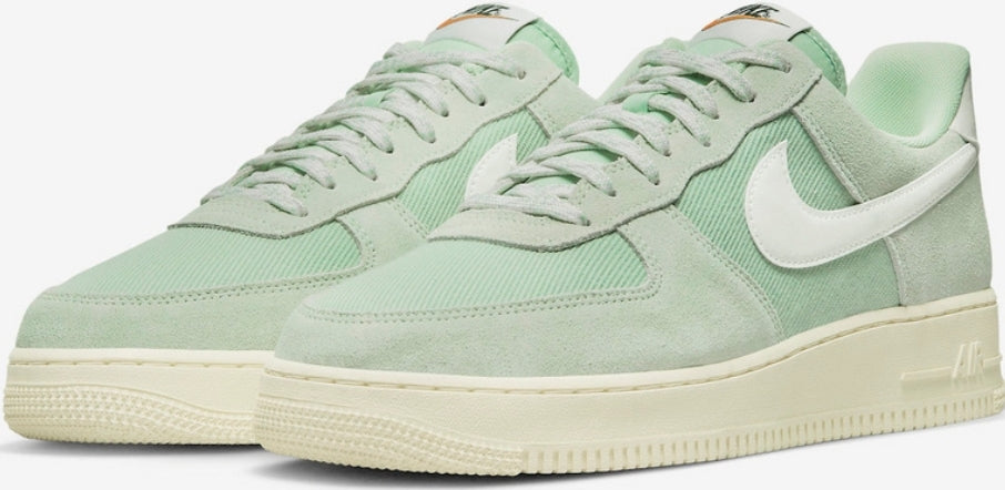 Les baskets Nike Air Force 1 combinent style et performance, offrant une expérience exceptionnelle.pas cher. Le moins cher.