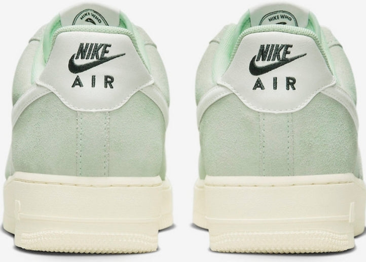 Les baskets Nike Air Force 1 combinent style et performance, offrant une expérience exceptionnelle.pas cher. Le moins cher.