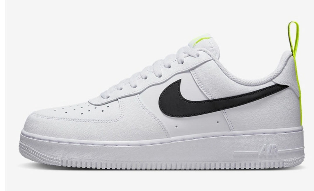 Les baskets Nike Air Force 1 combinent style et performance, offrant une expérience exceptionnelle.pas cher. Le moins cher.