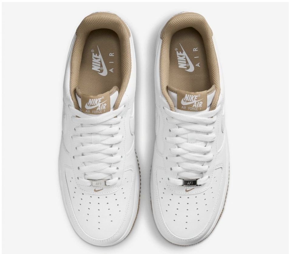 Les baskets Nike Air Force 1 combinent style et performance, offrant une expérience exceptionnelle.pas cher. Le moins cher.