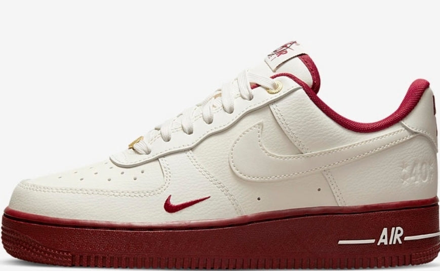 Les baskets Nike Air Force 1 combinent style et performance, offrant une expérience exceptionnelle.pas cher. Le moins cher.
