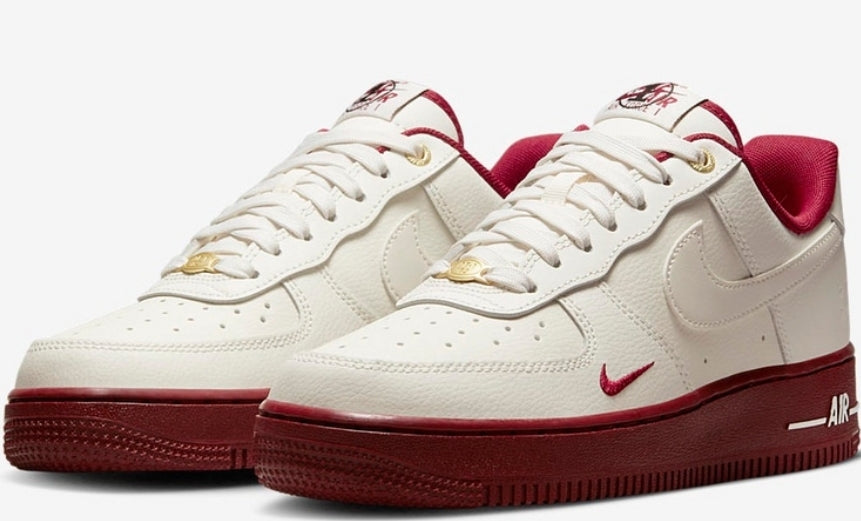 Les baskets Nike Air Force 1 combinent style et performance, offrant une expérience exceptionnelle.pas cher. Le moins cher.
