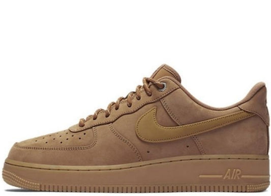 Les baskets Nike Air Force 1 combinent style et performance, offrant une expérience exceptionnelle.pas cher. Le moins cher.
