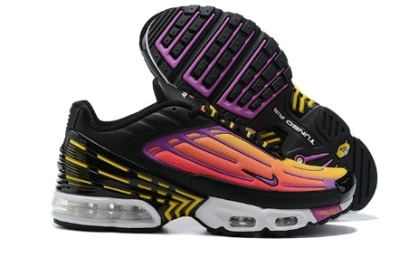 les baskets Nike TN Air Max Plus 3 Femme sont un témoignage de l'engagement de Nike à combiner style et innovation. Exceptionnel 