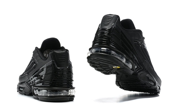Nike Air Max plus 3 “Leather Black” Woman