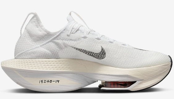 Les baskets Nike Air Zoom Femme se démarquent par leur design sportif et moderne, conçu pour maximiser les performances exceptionnelles 