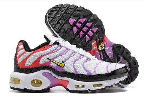 les baskets Nike TN Air Max Plus Femme sont un témoignage de l'engagement de Nike à combiner style et innovation. Exceptionnel 