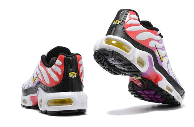 les baskets Nike TN Air Max Plus Femme sont un témoignage de l'engagement de Nike à combiner style et innovation. Exceptionnel 