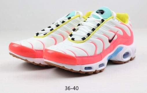 les baskets Nike TN Air Max Plus Femme sont un témoignage de l'engagement de Nike à combiner style et innovation. Exceptionnel 