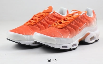 les baskets Nike TN Air Max Plus Femme sont un témoignage de l'engagement de Nike à combiner style et innovation. Exceptionnel 