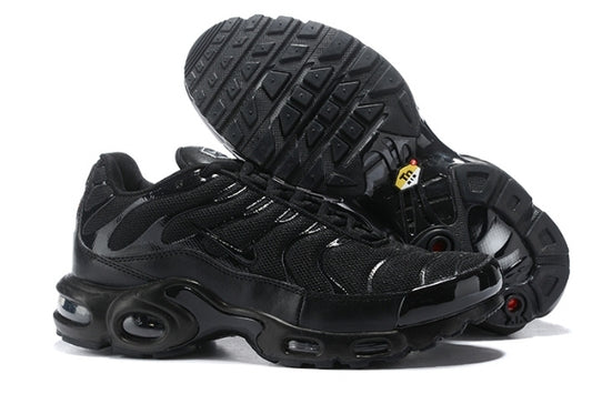 les baskets Nike TN Air Max Plus Femme sont un témoignage de l'engagement de Nike à combiner style et innovation. Exceptionnel 