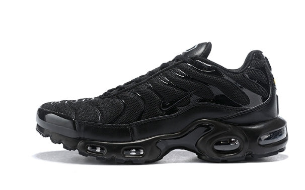 les baskets Nike TN Air Max Plus Femme sont un témoignage de l'engagement de Nike à combiner style et innovation. Exceptionnel 
