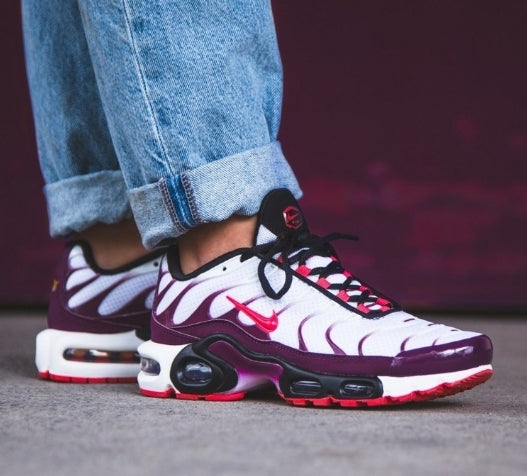 Nike tn Air Max Plus 2021 " White/ Ember Glow-Bordeaux " Woman